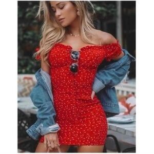 ❤️‍🔥 White Fox Boutique Floral Mini Dress ❤️‍🔥